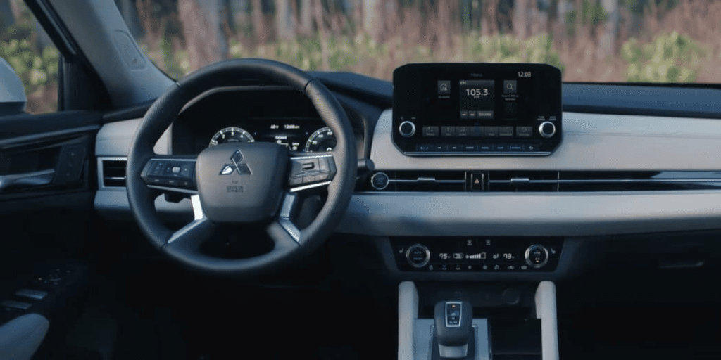 Top Wireless Carplay Adapters For Mitsubishi Outlander Owners 3