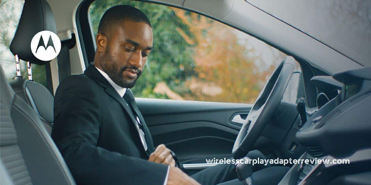 Transform Your Car Into A Smart Vehicle With Motorola Ma1 Carplay Adapters